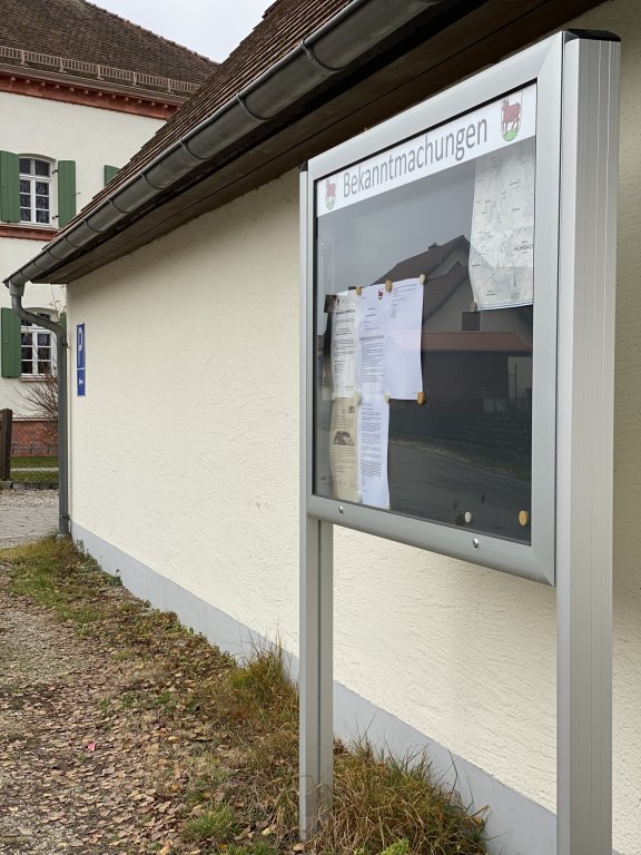 Bekanntmachungskästen